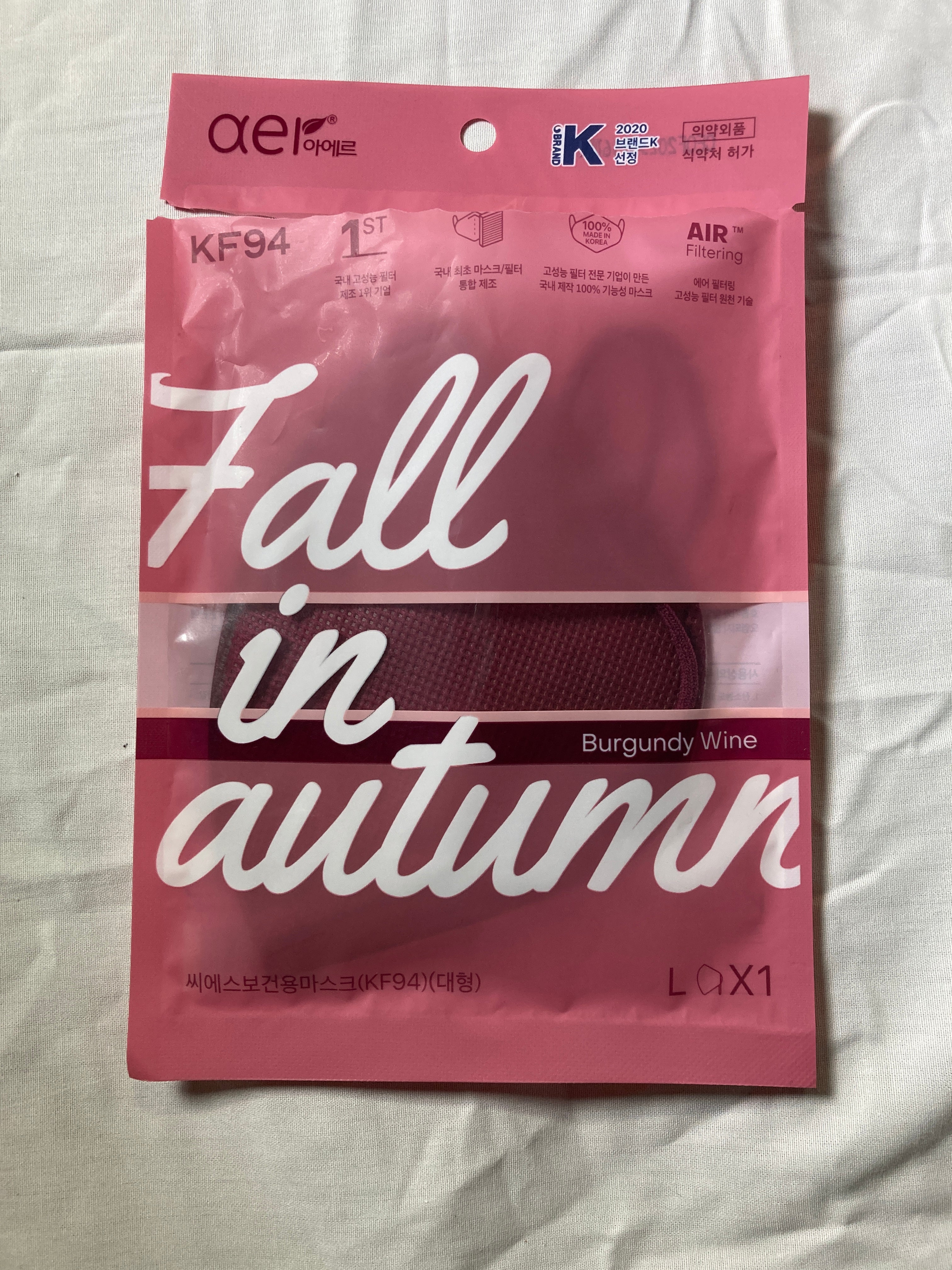 Fall in Autumn KF94