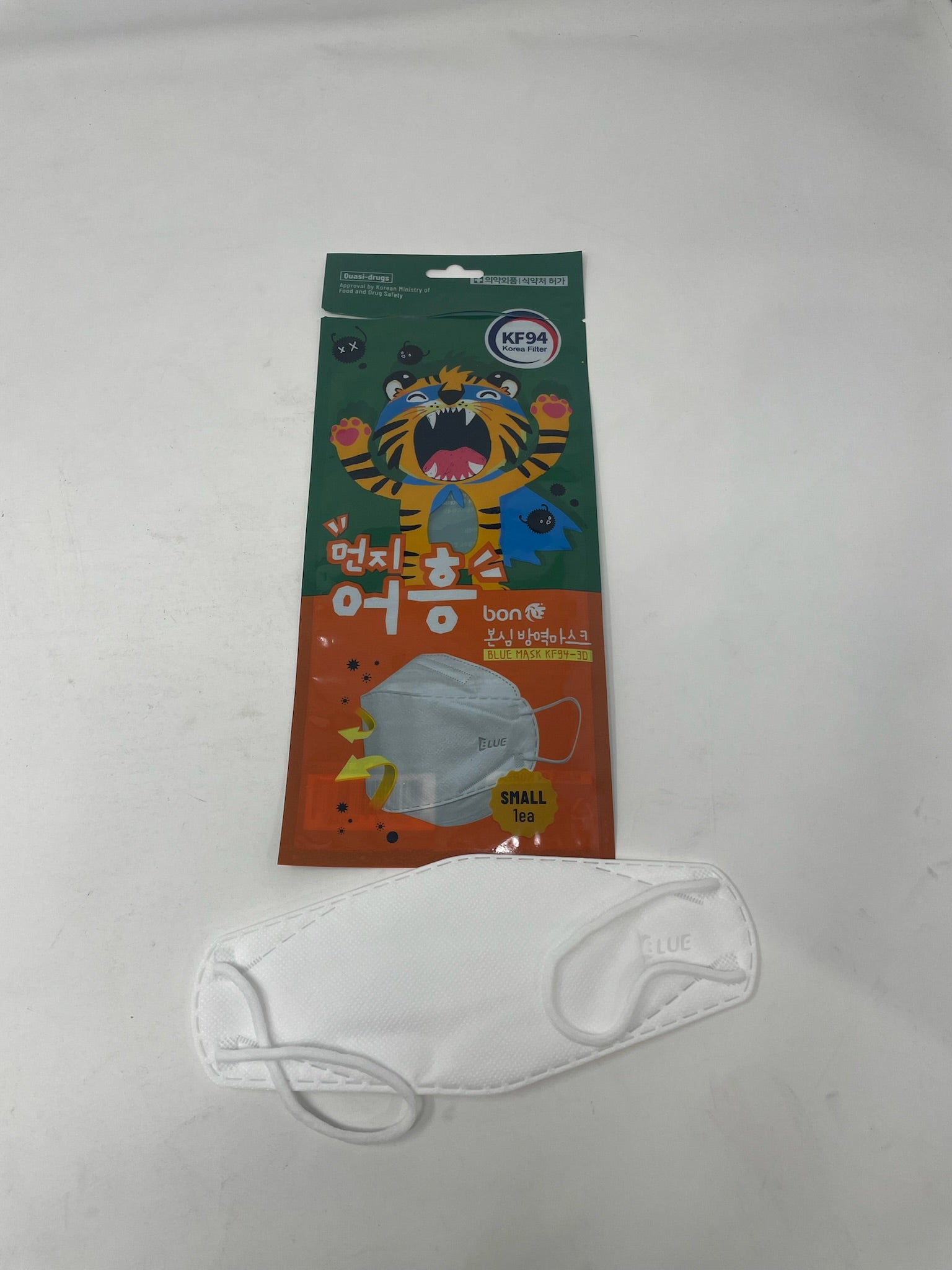 Blue KF94 Tiger 3D Mask